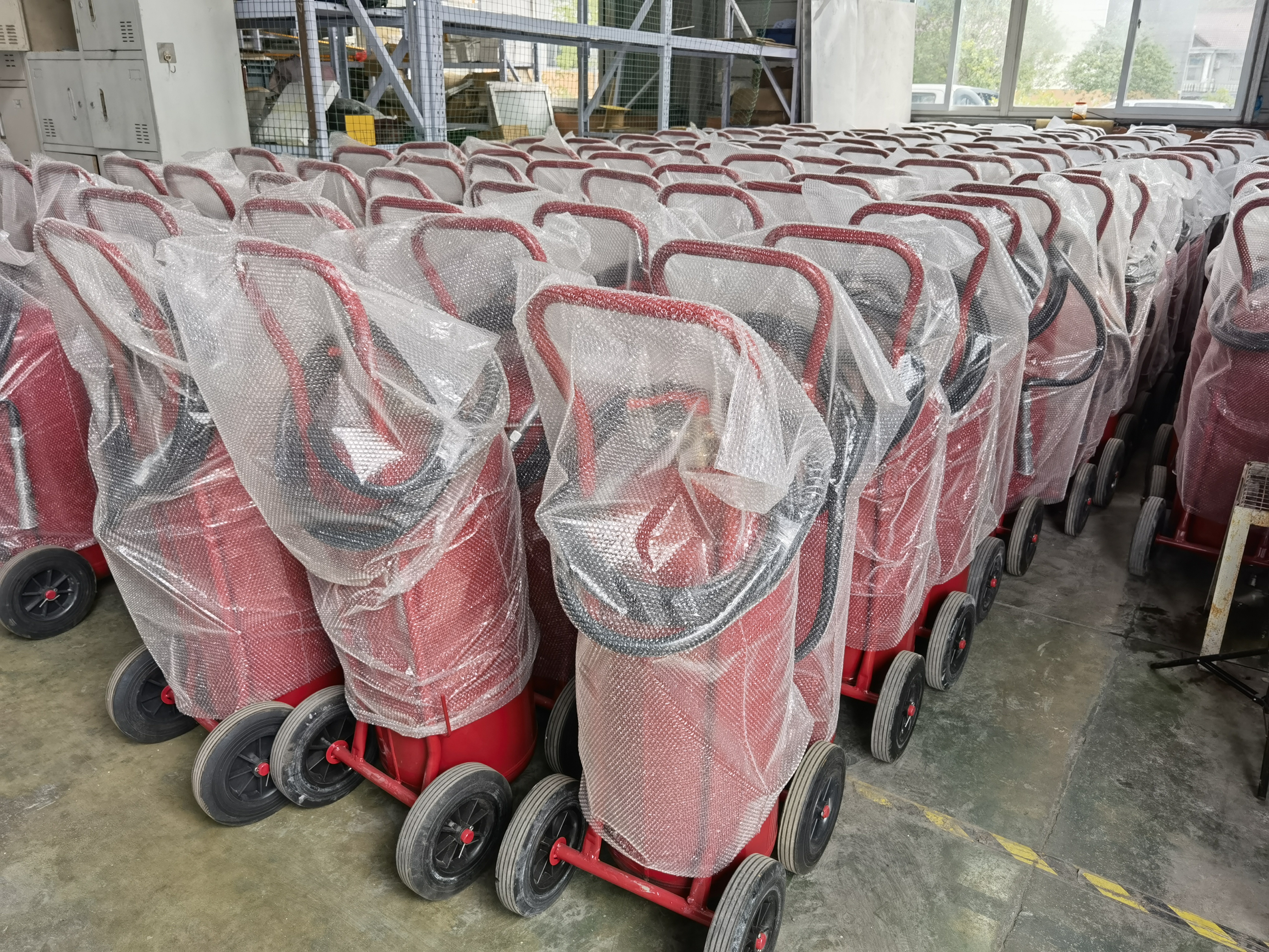 Estintore a polvere secca da 50 kg